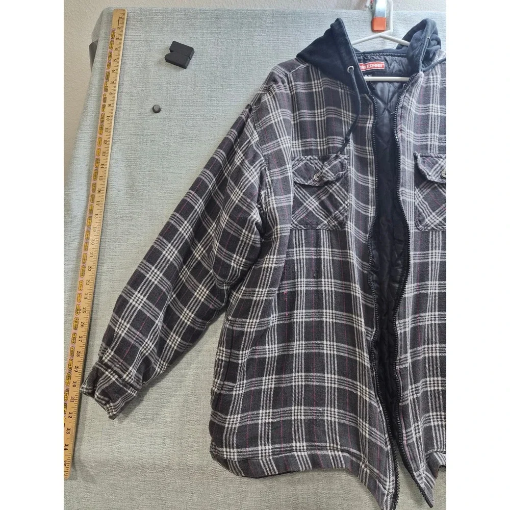 Craftsman Flannel Shirt Jacket Mens XL Black Gray Quilted Lined Hooded No Zip